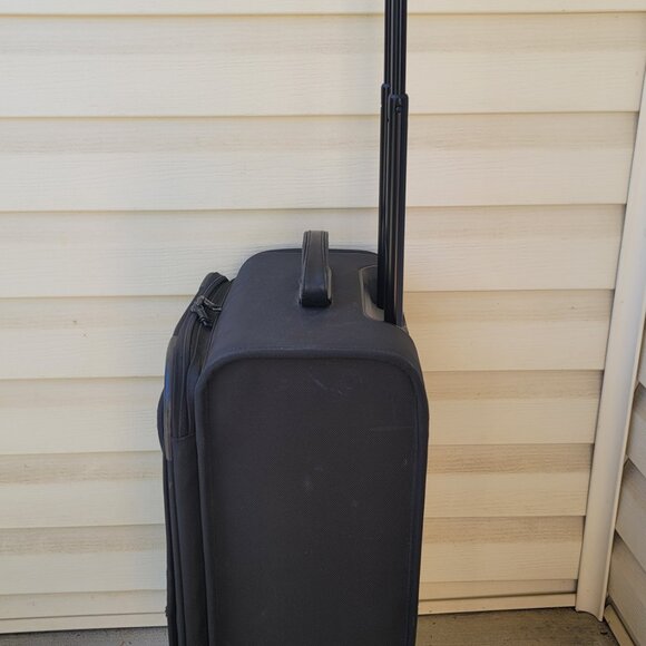 Vintage Tumi USA Black Ballistic Nylon 22" Wheeled Carry-On Suitcase (2243D4) - Picture 5 of 16